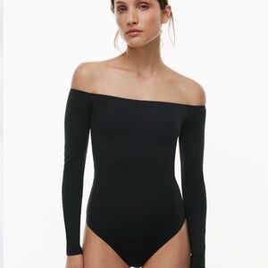 Babaton Off the shoulder contour bodysuit